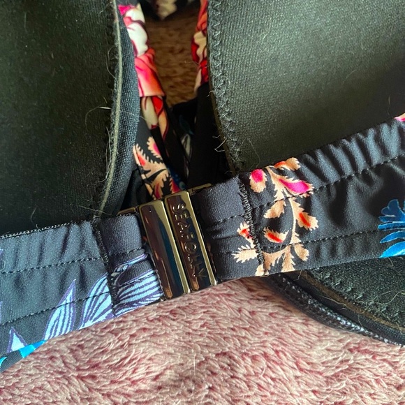 NWOT — Seafolly Floral Black Bandeau Bikini Top with halter ties. - Picture 3 of 4
